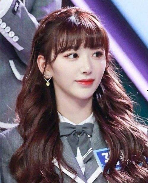 娱乐吃瓜君孔雪儿,娱乐吃瓜界的璀璨明星  第3张